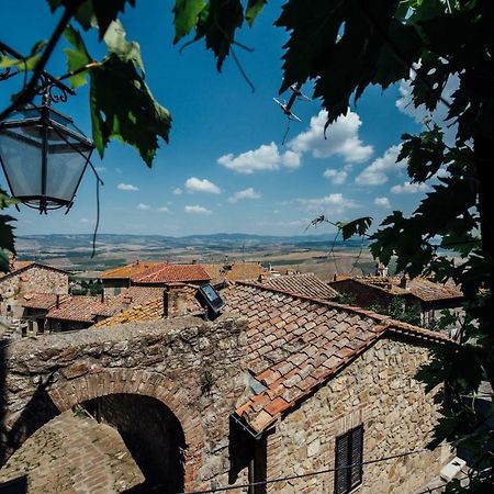 Antico Teatro Castiglione d'Orcia Exterior photo